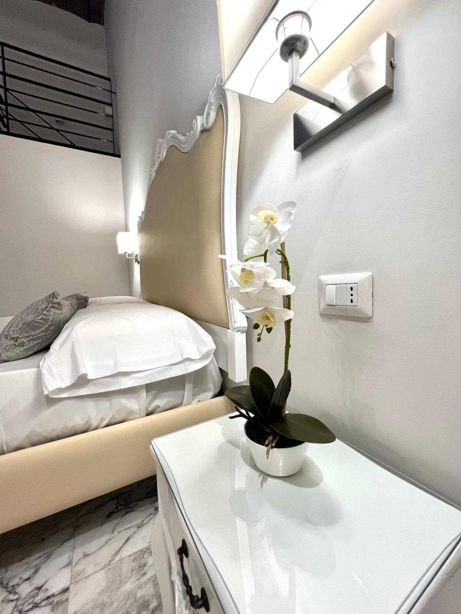 Miluar Luxury B&B - Vanvitelli Nápoles Exterior foto